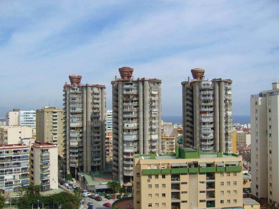 Piso Torres Lägenhet Torremolinos Exteriör bild